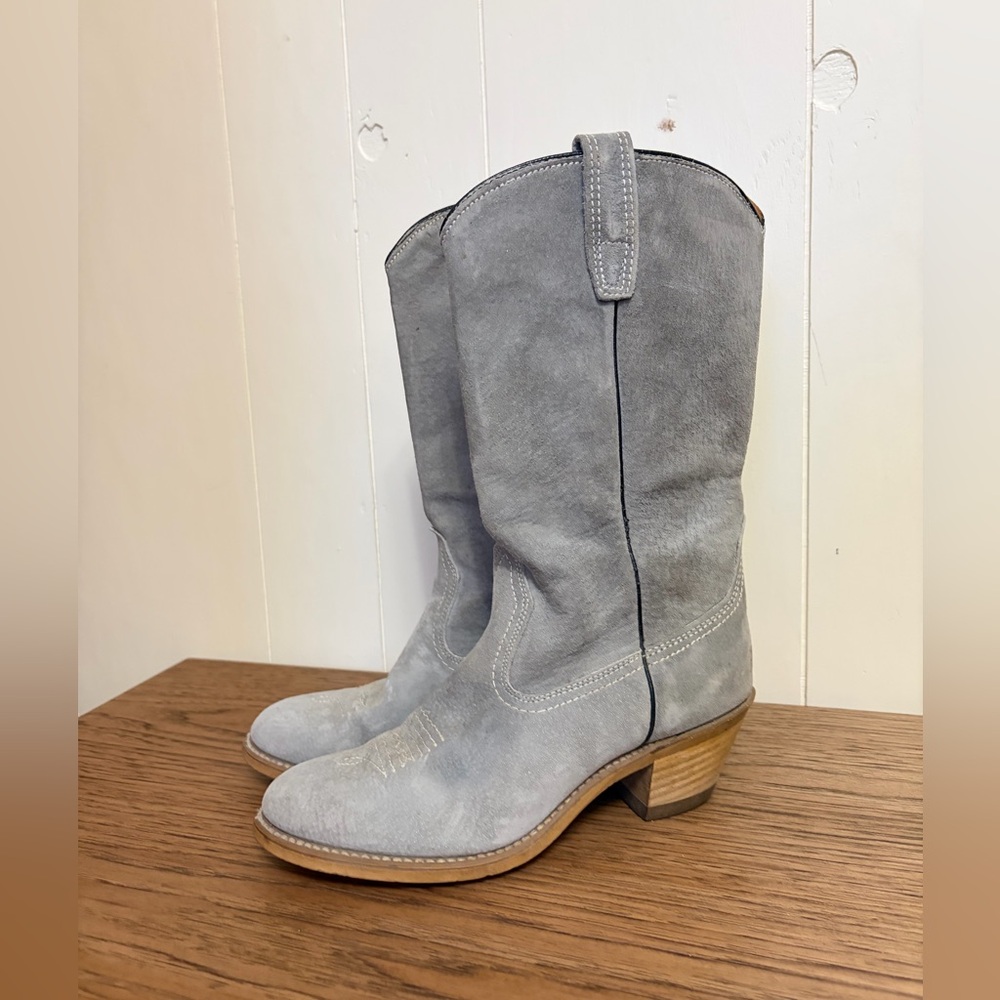 Wolverine women's 6 vintage pale gray suede mid calf stacked heel Western boots